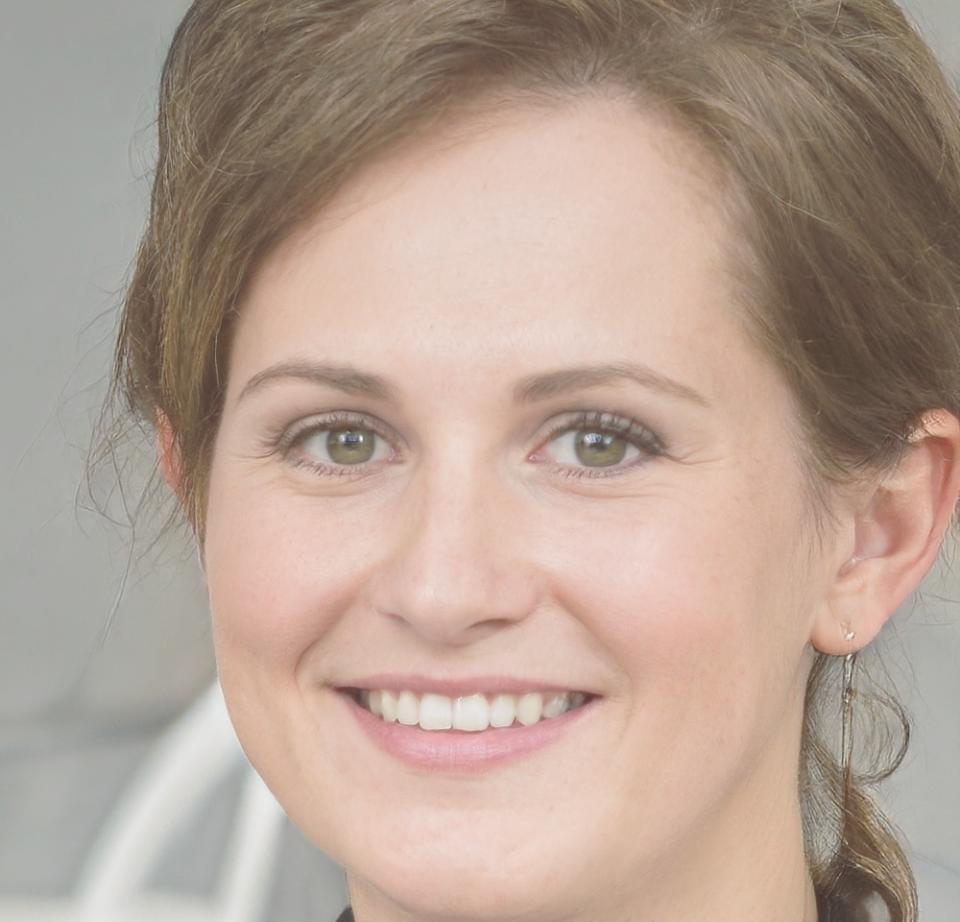 Portrait von Dr. Katharina Neureuther, Leiterin Forschung und Entwicklung